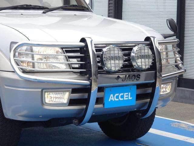 車両重量：2020kg　車両総重量：2460kg