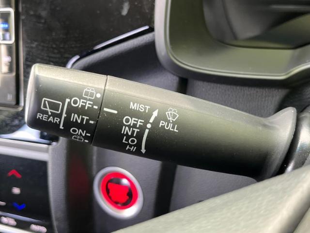 国産車から輸入車まで多様なお客様のニーズのお応えできるように、全国規模で豊富な在庫展開！車のことならWECARSへ！