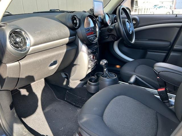 全国納車も可能です！全国展開のガリバーネットワークで、北海道から沖縄までどこでもご納車可能※です！詳細はお気軽にお問い合わせください！※車両運搬費がかかります。