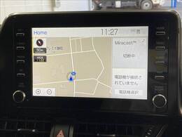 【純正ナビ】一体感のあるナビは、高級感ある車内を演出してくれます。Bluetooth再生などオーディオ機能も充実しておりますので、運転もより楽しめます♪