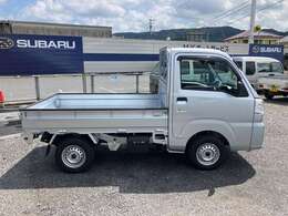 好きな数字や、思い入れのある数字を愛車のナンバーに出来ます♪お気軽にご相談下さいませ。