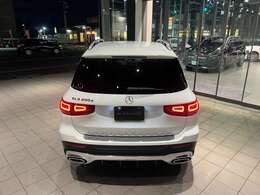 ボディーコーティング、電子機器等の取付といったご要望にも、正規ディーラーならではの技術力でお応えいたします！　ぜひ一度、お気軽にご相談ください。