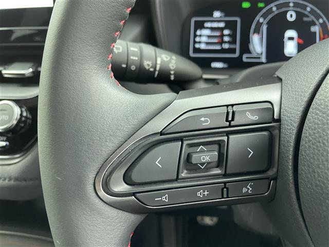 【運転席操作部】快適なドライブを楽しむための機能が装備されています！運転席から触れるので、使いやすいです！除菌プランいれていただくと、さらに清潔で安心していただけます！