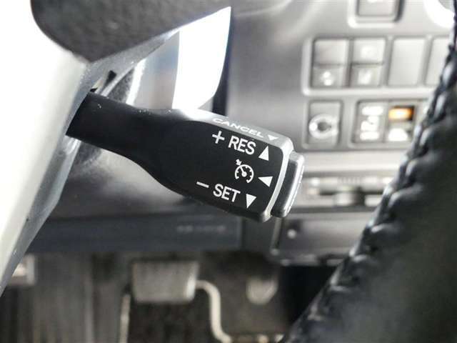 クルーズコントロール機能搭載です。長い高速走行、アクセルを踏まないで走行できれば運転も楽ですよね。