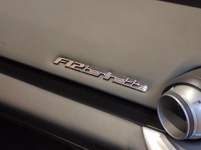 F12ベルリネッタロゴバッチ