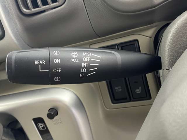 【運転席操作部】快適なドライブを楽しむための機能が装備されています！運転席から触れるので、使いやすいです！除菌プランいれていただくと、さらに清潔で安心していただけます！