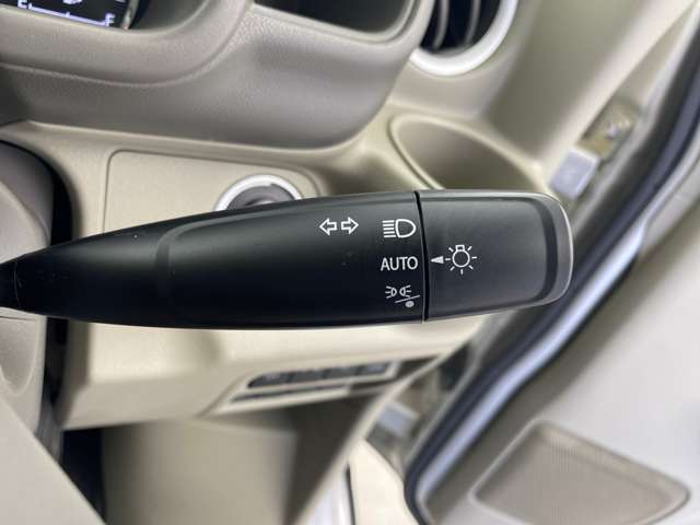【運転席操作部】快適なドライブを楽しむための機能が装備されています！運転席から触れるので、使いやすいです！除菌プランいれていただくと、さらに清潔で安心していただけます！