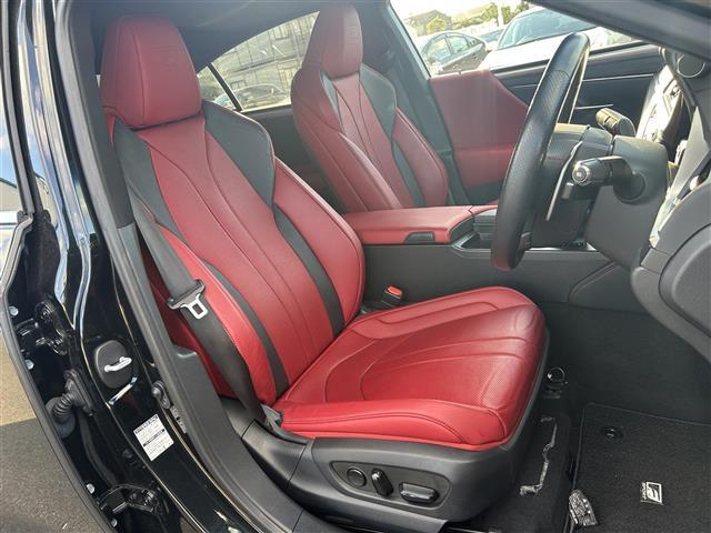 【1列目シート】現車の確認はお電話でも承っております。