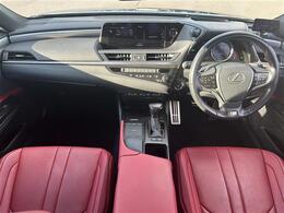 【インパネ全体】全方位で視界が広く、高い目線で運転もしやすいです！