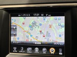 【ナビ】各種オーディオメディアをお楽しみいただけます。自分の現在地を確認できる事と目的地までのルート案内げできます。ドライバーはモニター上に映し出された地図で確認することができます。