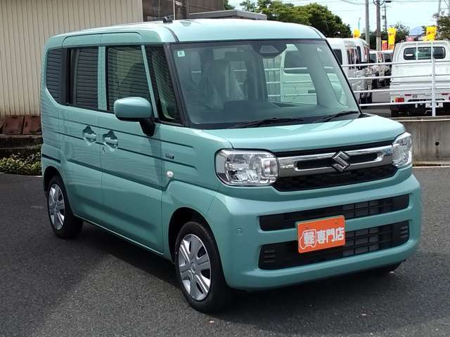 お色はオフブルーになります。