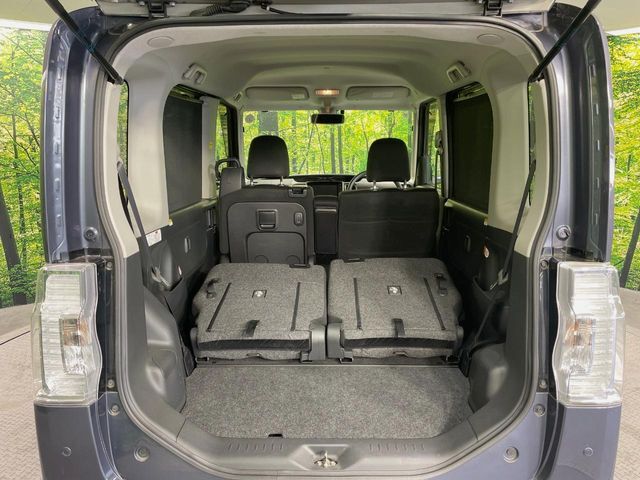 普段のお買い物や通勤、送迎等に十分な荷室スペースを確保しております。セカンドシートを倒すと、大きな荷物の積載も可能です♪