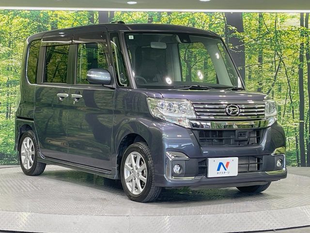 大好評のボディコーティング「弾スプラッシュコート」もご納車までに施工可能。通常のガラスコートと異なる、耐久年数6年の無機質ガラスコーティングが、ボディをキレイな状態に保ってくれます。