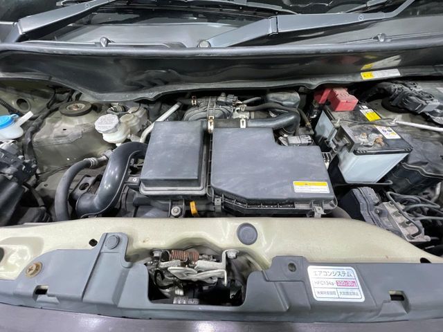 親切・丁寧な専門メカニックスタッフが応対！・車検・点検整備・事故等の修理などアフターサービスも安心。お車のカスタマイズもネクステージのサービススタッフまでご相談ください！