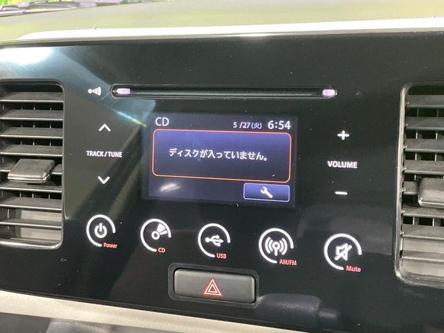 お好きな音楽を車内でお楽しみいただけます♪スピーカー交換・ウーハー追加などの音質向上や、最新ナビ・後席モニター等の取り付けも是非ご相談ください！