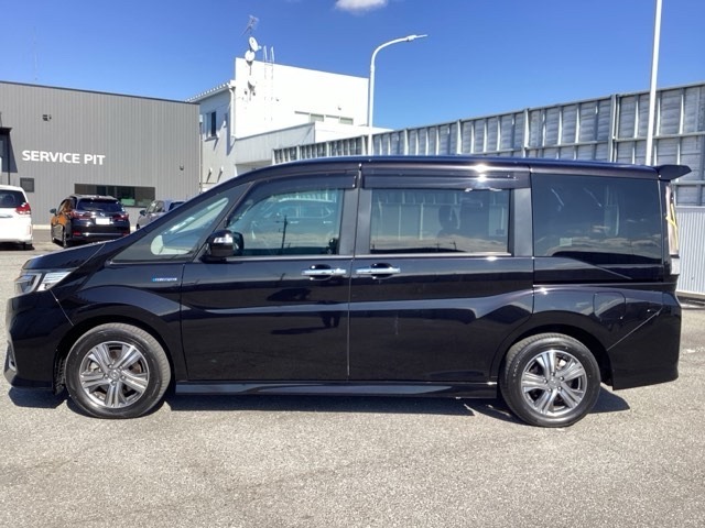 中古車の場合、早期に売れてしまう場合がございます。ご希望の車種が見つかりましたら、在庫の確認をお問い合わせ下さい。宜しくお願い致します。