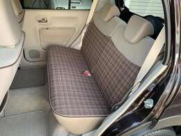 分割リアシート