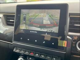 「アラウンドビューモニター」を装備で駐車が苦手な方でも安心です。