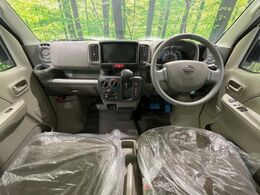 グループ総在庫数約30，000台！！全国の系列店からメーカー・車種問わずご紹介出来るので、あなたにピッタリのお車が見つかるはずです♪まずはお問い合わせ下さい☆