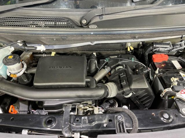親切・丁寧な専門メカニックスタッフが応対！・車検・点検整備・事故等の修理などアフターサービスも安心。お車のカスタマイズもネクステージのサービススタッフまでご相談ください！