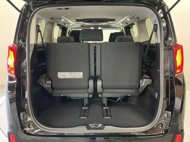 広々とした空間で、手軽にお荷物を出し入れ可能です！！