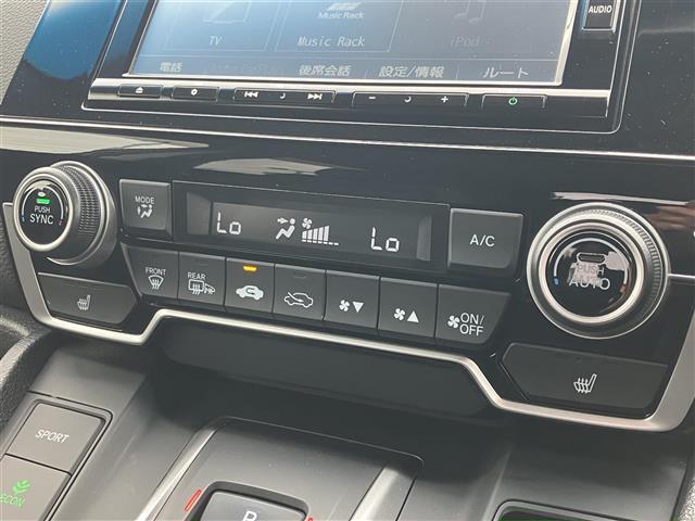 納車前に内外装のクリーニングをいたします。各種コーティング（別途有料）もご用意しておりますので、是非ご相談ください。