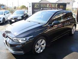 フォルクスワーゲン初となる48Vマイルドハイブリッドシステムを取り入れました。モデル名のなかのeTSIは、電動化された直噴ガソリンエンジンTSIという意味でマイルドハイブリッドシステムが組み込まれています！