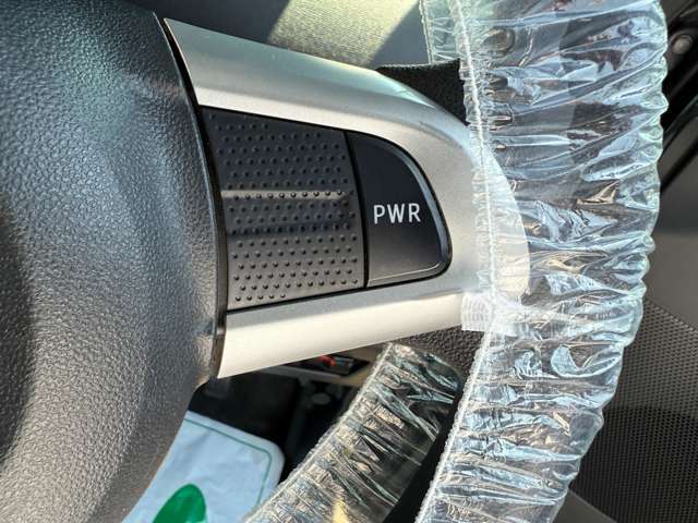 運転席操作部です！わからないスイッチ類や操作部はお気軽にお問い合わせ下さい！