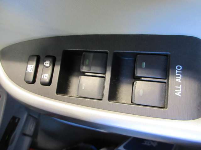 申し訳ございませんが掲載が追い付いていない車輌がございます！ご希望の条件をお話いただければご提案させていただく事ができるかもしれません！お気軽にお問合せください♪