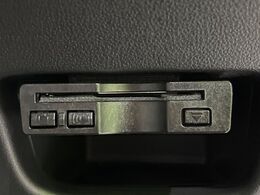 【ETC】高速道路の料金所をストレスなく通過！話題のスポットやサービスエリアに多い「スマートIC」利用時は必須のアイテムです。当店でセットアップを実施、ご納車当日からすぐにご利用いただけます！