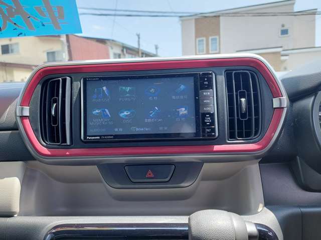 快適なドライブを楽しむための機能が装備！運転席から触れるので、操作も簡単です！
