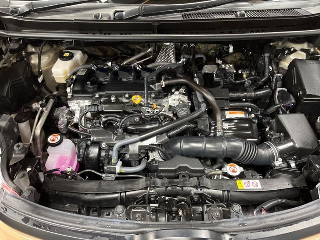 親切・丁寧な専門メカニックスタッフが応対！・車検・点検整備・事故等の修理などアフターサービスも安心。お車のカスタマイズもネクステージのサービススタッフまでご相談ください！