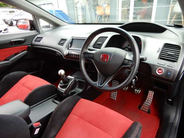 買い取って欲しいお車や下取り車がある方もお気軽にご相談ください☆当店は買取ダイレクト販売店ですので高価買取キャンペーン中☆