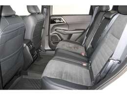 人気のお車はすぐに売約になってしまうケースが多いのでメールでご回答するよりもお電話のほうが早くご案内できますよ★お車に関する詳細やお支払い価格などのお問合せはフリーダイヤルからお気軽にお電話ください。