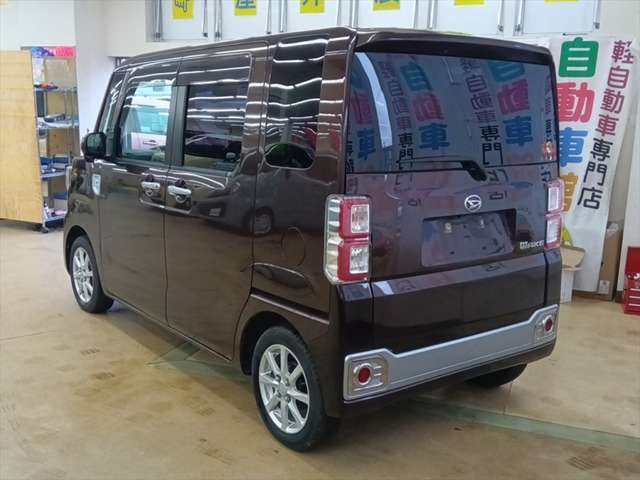 明るいスタッフが多い新さっぽろ店！お気軽に声をかけて下さいね～♪