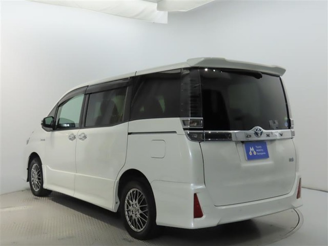 お客様のカーライフを十分にお手伝いさせて頂く為、中古車の販売は県内及隣接都県とさせて頂いております。どうぞご了承下さい。