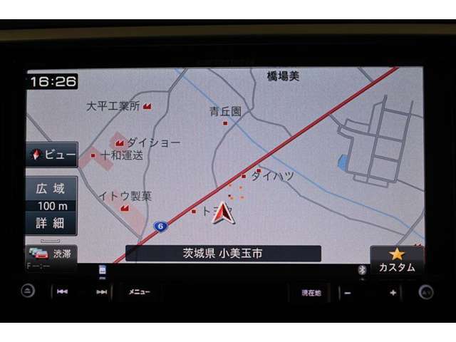 メモリーナビゲーション（ Pioneer製 ： carrozzeria AVIC-RZ09 ）装備。