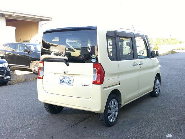 車業界20年以上のベテランスタッフがお客様のカーライフをサポート致します。車両販売、保険、整備、鈑金塗装、などお気軽にご相談下さい。