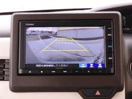 ◆バックカメラ◆リバースにするだけで映ります、後方の安全確認や、狭い駐車場での車庫入れ、雨の日や夜間など視界の悪い時に便利です！安全にバックする為には欠かせない装備です。
