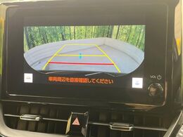 【バックカメラ】駐車時に後方がリアルタイム映像で確認できます。大型商業施設や立体駐車場での駐車時や、夜間のバック時に大活躍！運転スキルに関わらず、今や必須となった装備のひとつです！