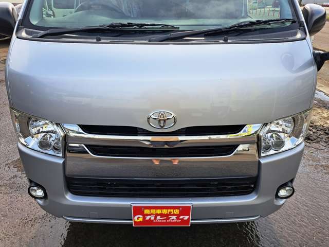当店では、全車【修復歴なし】のお車のみ取り扱っております。専任バイヤーによる厳選した仕入れの後、入庫後の車両チェックを行い、ガレスタが認定した高品質な中古車をご提供しております。