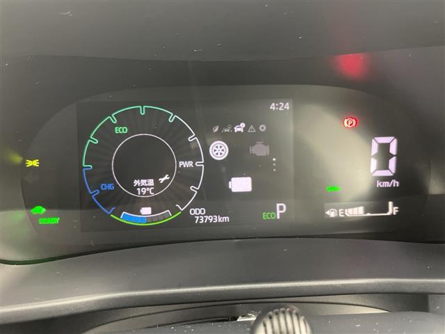 【スピードメーター】メーターがシンプルで見やすく運転しやすいですね！