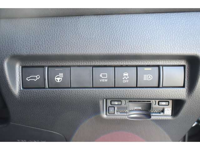 オートバックドアで荷物の出し入れも楽々