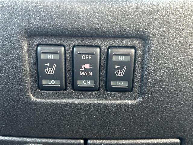 【運転席操作部】『運転席周辺の装備』の画像になります。快適なドライブを楽しむための機能が装備されています！運転席から触れるので使いやすいです！