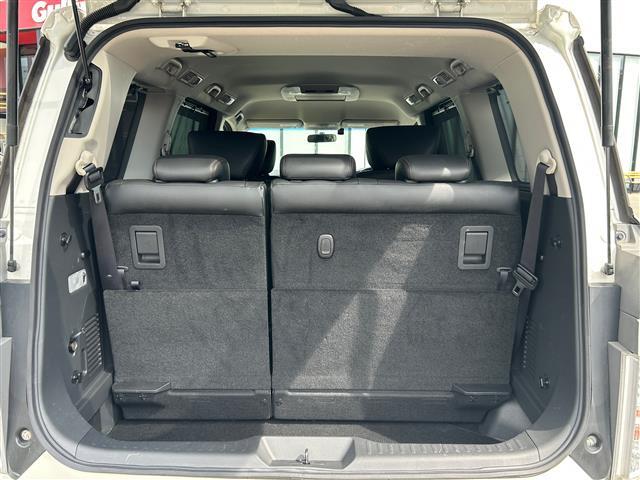 【トランク】『トランク周辺』の画像になります。写真の内容に関してご不明点、ご質問等がございましたらお気軽にガリバー店舗までお問い合わせください。