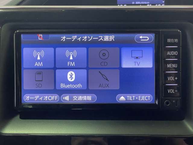 純正ナビ、社外ナビなども取り付け可能です！大きなサイズのナビを付けたい方はお気軽にお尋ねください！！