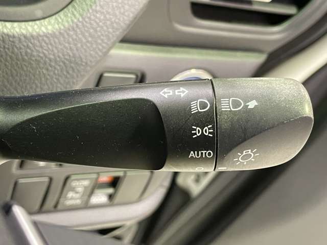 運転席周りに大きな傷、汚れ、へたりなどなく良質な状態です！