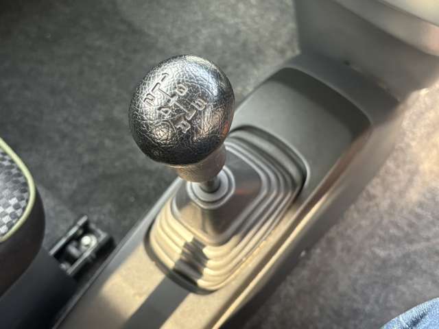 下取りのお車はございませんか？　年式が古くても、走行距離が多くても、外装がボコボコでも、サビが酷くても、当社では全てのお車を下取りさせていただきます！