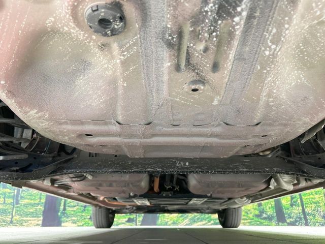 下回りがきれいなうちに、防錆加工の施工がオススメ。降雪地域はもちろん、沿岸部にお住いの方や、趣味でマリン・ウィンタースポーツをされる方にご好評いただいております。