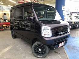 4WD☆KLCリフトアップサス☆デイトナAW☆NANKANG　MTタイヤ☆ストラーダナビ☆Bカメラ☆フルセグTV☆Bluetooth☆キーレス☆ETC☆オーバーヘッドシェルフ☆リアパーキングセンサー